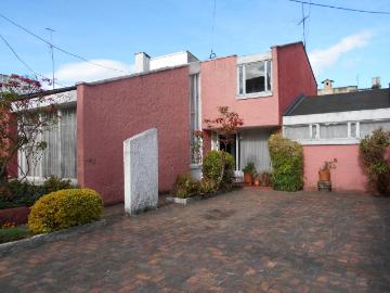 Casa En Venta En Bogota En El Contador V30265