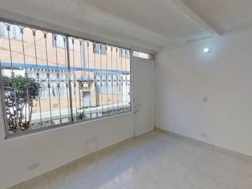 Casa En Venta En Bogota V69385