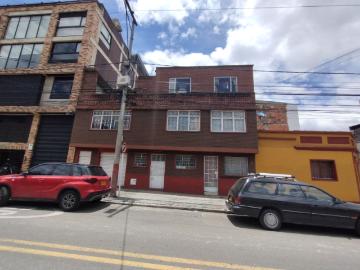 Casa En Venta En Bogota En. V224037