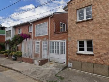 Casa En Venta En Bogota En Calvo Sur V367915