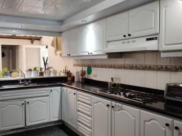Casa En Venta En Bogota En Cedro Golf V222443