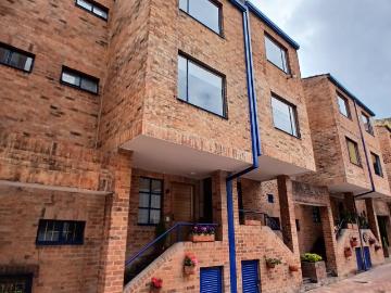 Casa En Venta En Bogota En Cedro Golf V228338