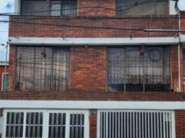 Casa En Venta En Bogota En Ciudad Montes V291361