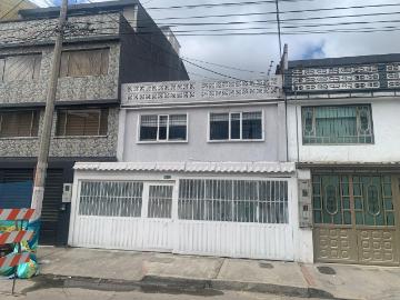 Casa En Venta En Bogota En Estrada V294971