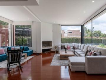 Casa En Venta En Bogota En Guaymaral V248662