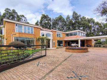 Casa En Venta En Bogota En Guaymaral V339990