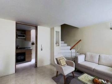 Casa En Venta En Bogota En Americas V344239