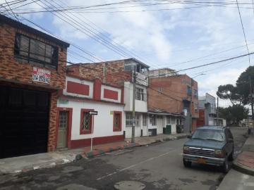 Casa En Venta En Bogota En La Giralda V266140