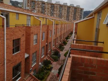 Casa En Venta En Bogota En La Pradera Norte V369067