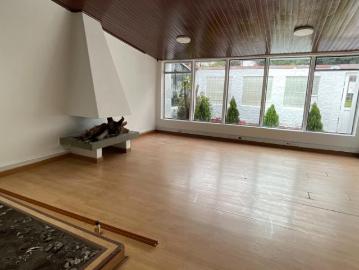 Casa En Venta En Bogota En Modelia V87806