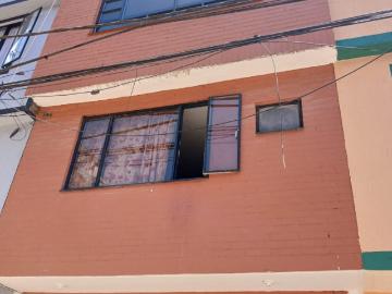 Casa En Venta En Bogota En Santa Rita V355436