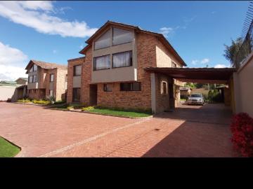 Casa En Venta En Bogota En San Jose De Bavaria V208932