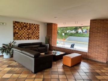 Casa En Venta En Bogota En San Jose De Bavaria V377031