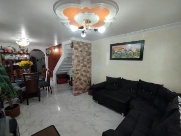 Casa En Venta En Bogota En Suba V77671