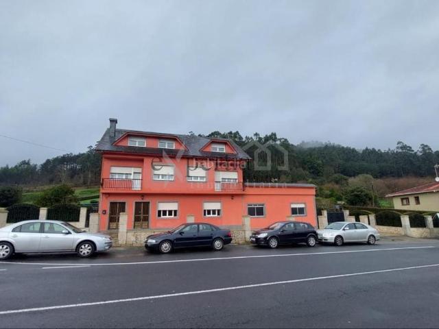 Casa en venta en Boiro. Casas.