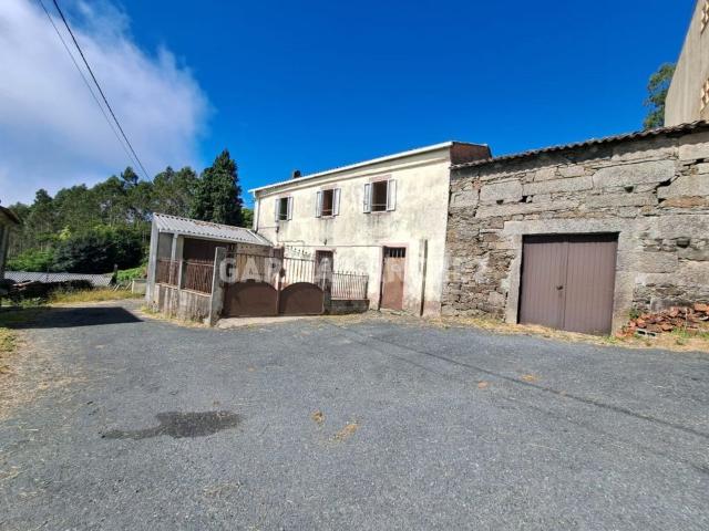 Casa en venta en Boiro. Casas.