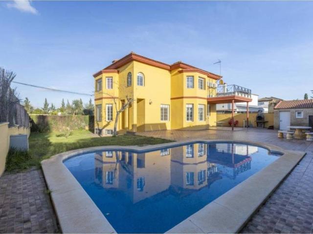 Casa en Venta en Bollullos de la Mitación
