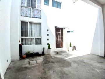 Casa en Venta en Bosques de Aragón, Nezahualcóyotl, Edo. Mex