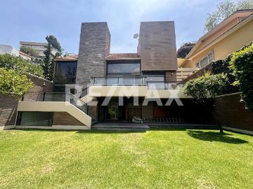 CASA EN VENTA EN BOSQUES DE LAS LOMAS