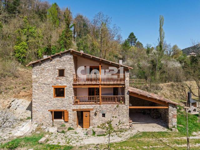 Casa en venta en Borredà. MASIAMOLÍ del S.XV en BORREDÀ. Una joya única en el Berguedà. Casas.