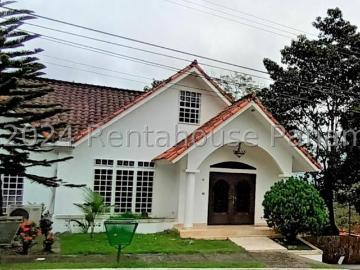 Casa en venta en Brisas Del Golf