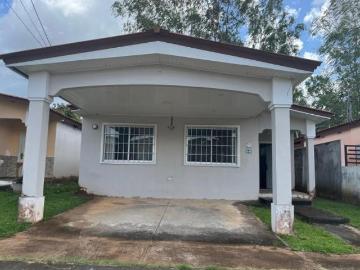CASA EN VENTA EN BRISAS DEL GOLF ARRAIJAN. AMPLIA! DDB26 5670