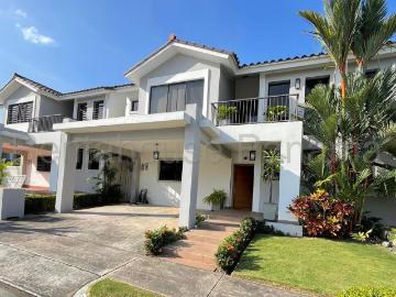 Casa en Venta en Brisas Del Golf, Panama