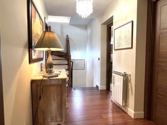 Casa en venta en Broto. Casas.