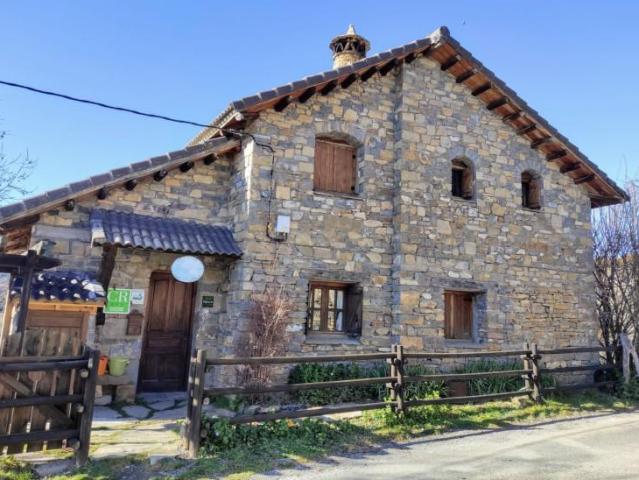 Casa en venta en Broto, Fanlo