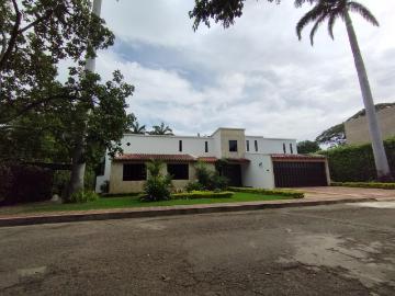Casa En Venta En Cucuta V51655
