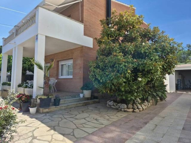 Casa en Venta en Cubelles