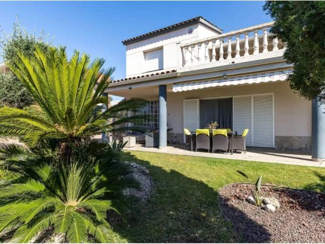 Casa en Venta en Cubelles