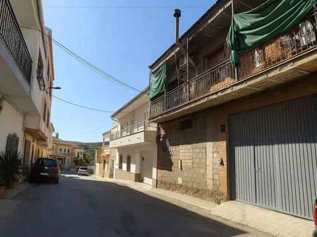 Casa en Venta en Cúllar
