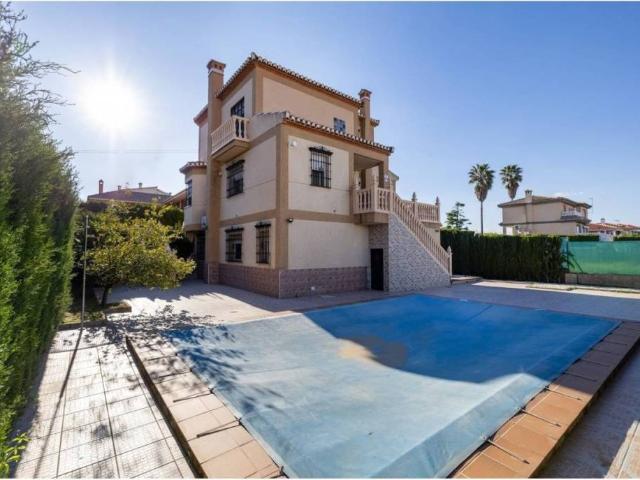 Casa en Venta en Cúllar Vega