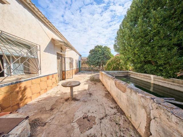 Casa en venta en Cúllar. SUEÑAS CON LA LIBERTAD DEL CAMPO? CREA TU REFUGIO PERSONAL EN VERTIENTES. Casas.