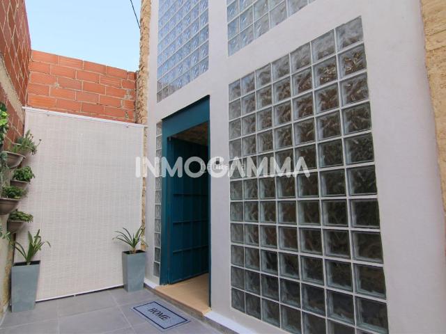 Casa en venta en Cullera, Pueblo de Cullera. Casa en venta en CentroAndés Piles, 1 dormitorio. Casas.