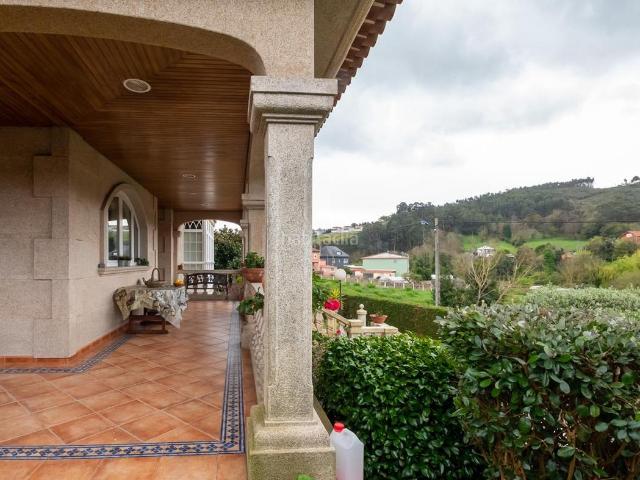 Casa en venta en Culleredo, Vilaboa Sur. Casa o chalet independiente en venta en Calle Regueiro. Casas.