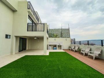 CASA EN VENTA EN CUMBRES 4o SECTOR MONTERREY NL