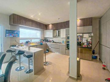 Casa en Venta en Cumbres Elite