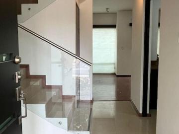CASA EN VENTA EN CUMBRES ORO SECTOR LE FONTAINE