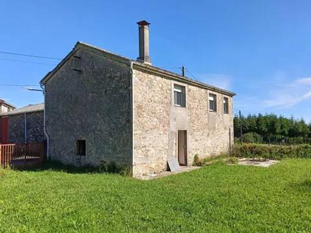 Casa en Venta en Curtis