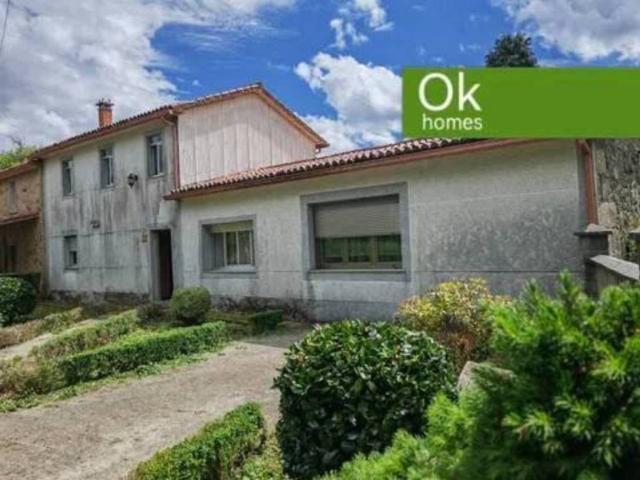 Casa en Venta en Curtis
