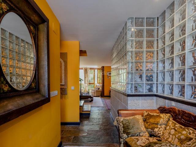 Casa en venta en Cuzcurrita de Río Tirón. Dúplex con terraza al río en Cuzcurrita de Río Tirón. Casas Cuzcurrita de Río.