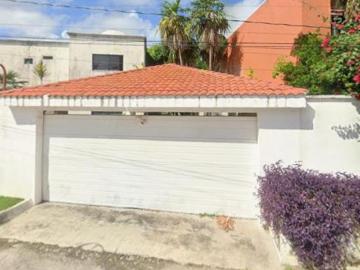 Casa en Venta en C. Cedro 175, Cancún, Q.R