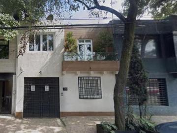 Casa en Venta en C. Gobernador Rafael Rebollar #20