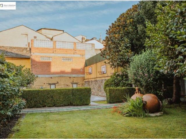 Casa en Venta en Cacabelos
