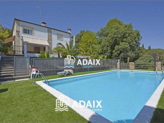 Casa en Venta en Cáceres