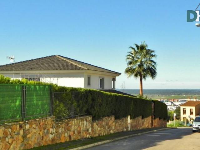 Casa en Venta en Cáceres