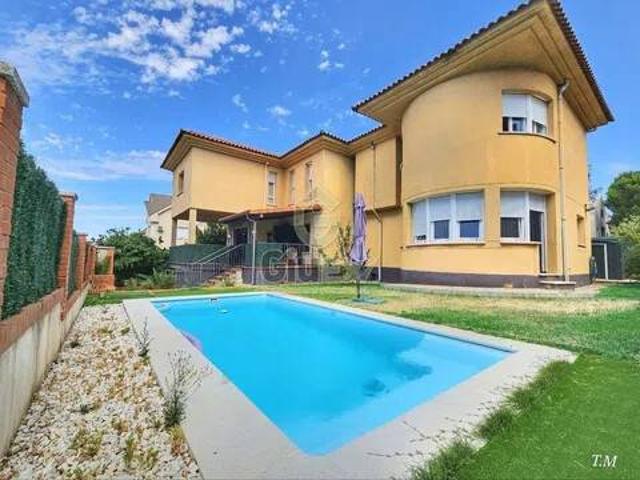 Casa en Venta en Cáceres