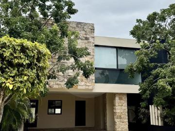 Casa en venta en Cabo Norte de tres habitaciones